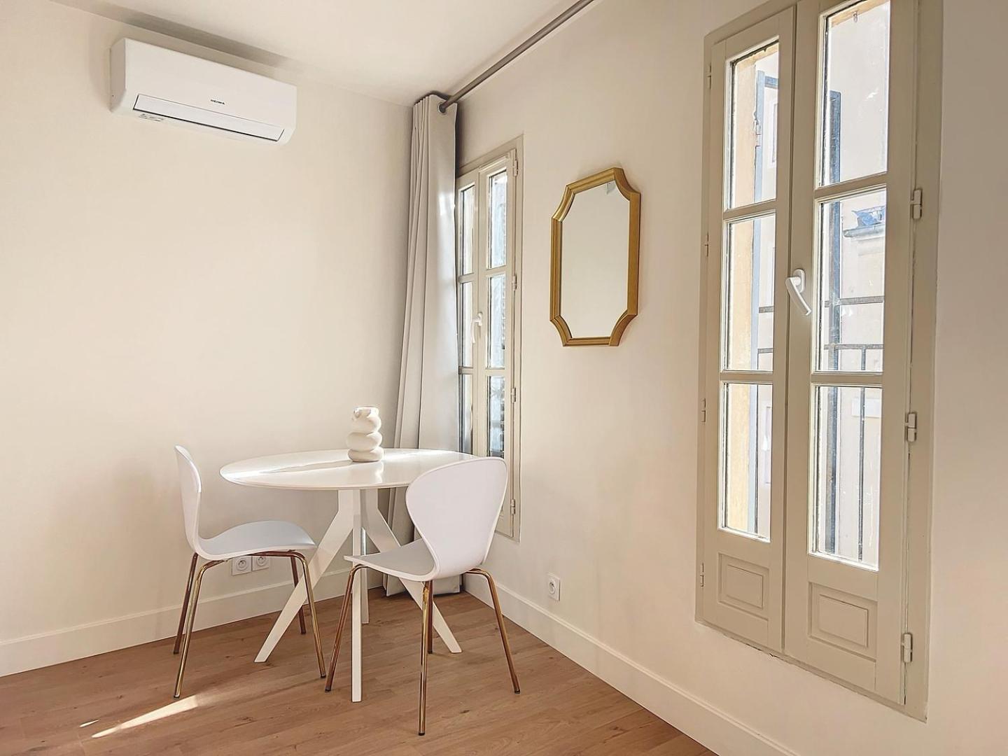 Apartment - Avec Balcon & Climatisation - Les Freres De La Loc' Marseille