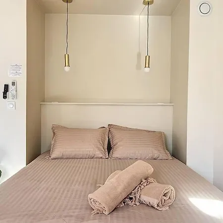 Charmant Appartement - Avec Balcon & Climatisation - Les Freres De La Loc' Marseille Exterior photo