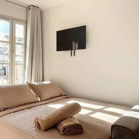 Charmant Appartement - Avec Balcon & Climatisation - Les Freres De La Loc' Marseille Exterior photo